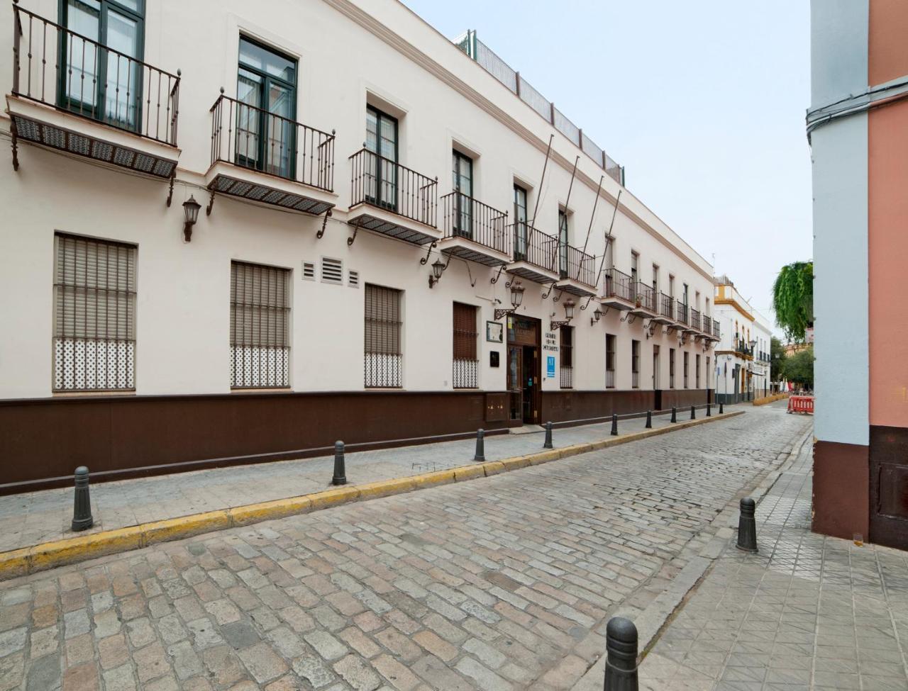 Corral De Los Chicharos Seville Exterior photo